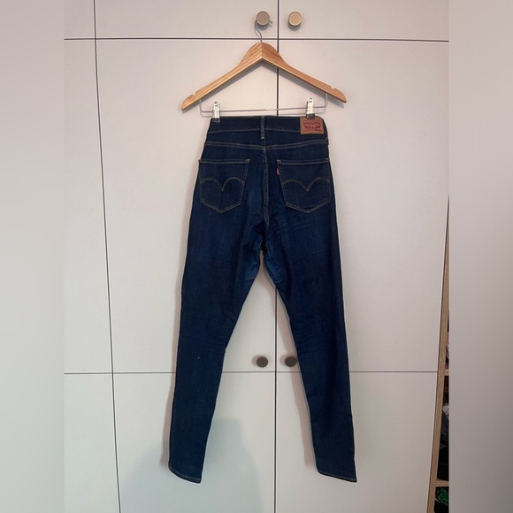 720 Levis’s High Rise Super Skinny Women's Jeans - Size 28 GUC - Picture 7 of 11